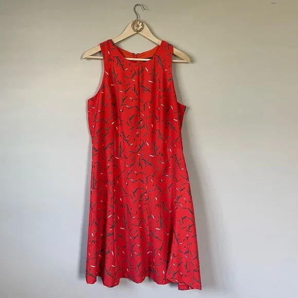 NWOT Banana Republic Paneled Skater Dress - Picture 3 of 5